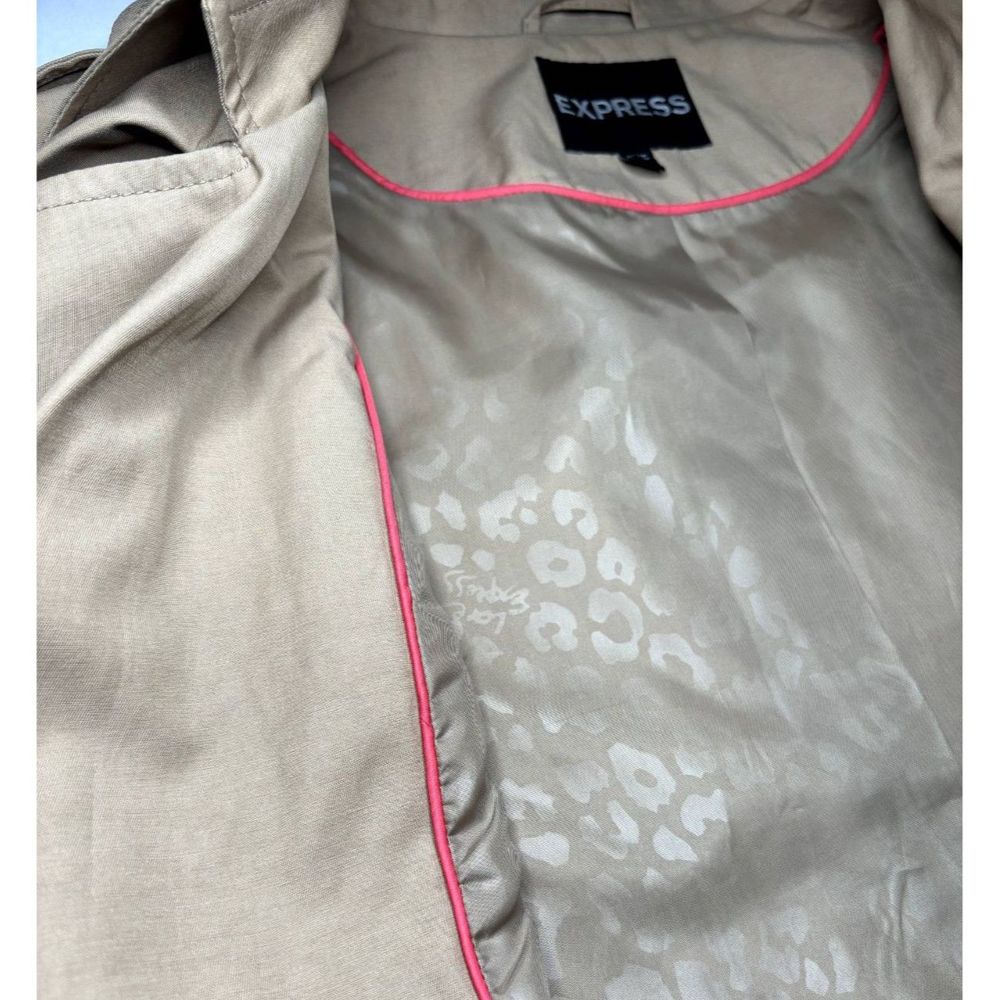 Express Womens Beige Trench Coat Jacket Functional Buttons Double Breasted - Picture 8 of 9